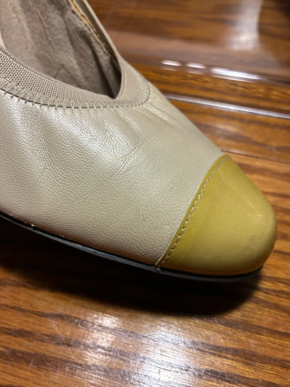 Munro Patent Toe Cap & Heel Accent Gold Leather Pumps USA MADE Size 11
